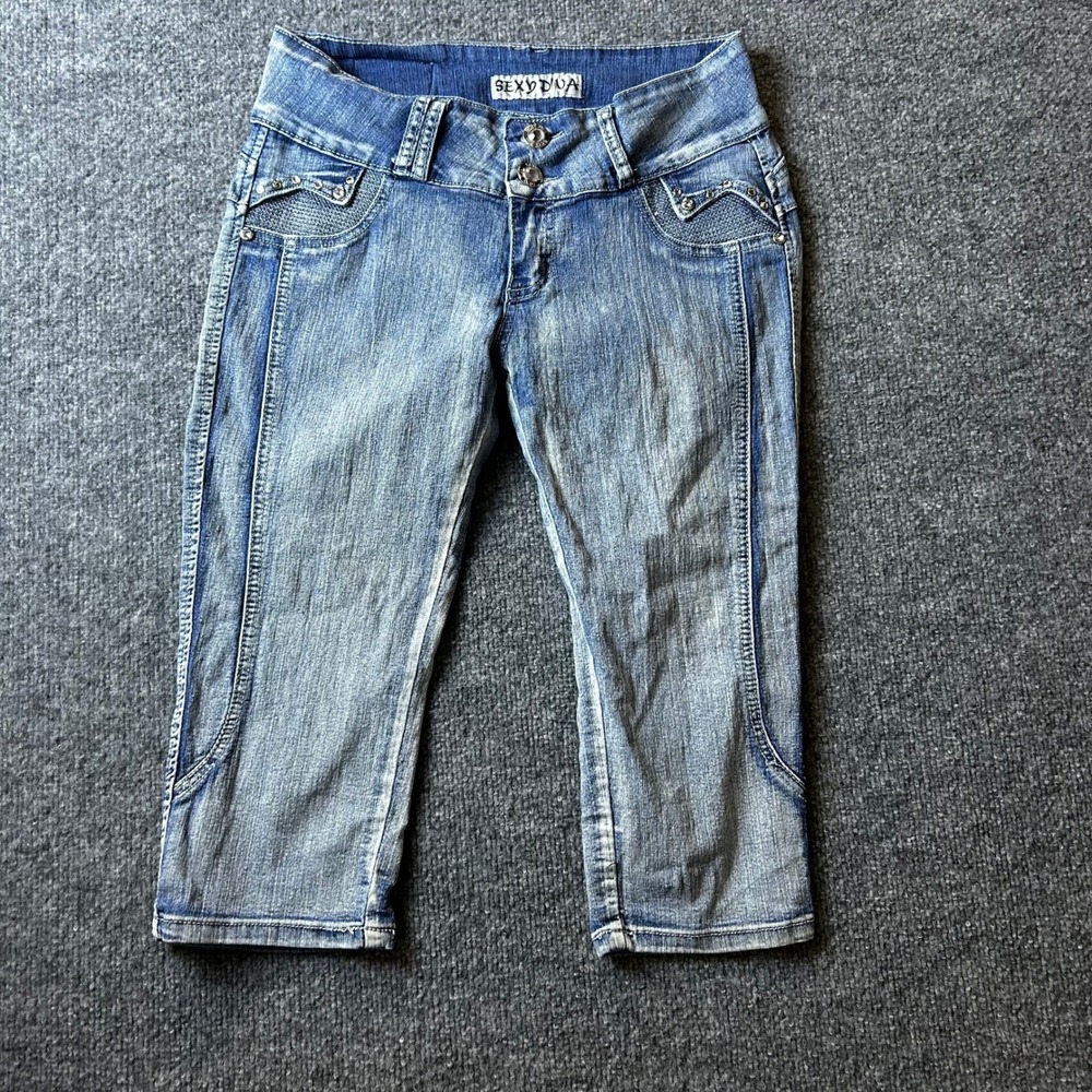 Sexy Diva Capri Jeans Womens Size 26 Blue Rhinestone Embellished Y2K Slim